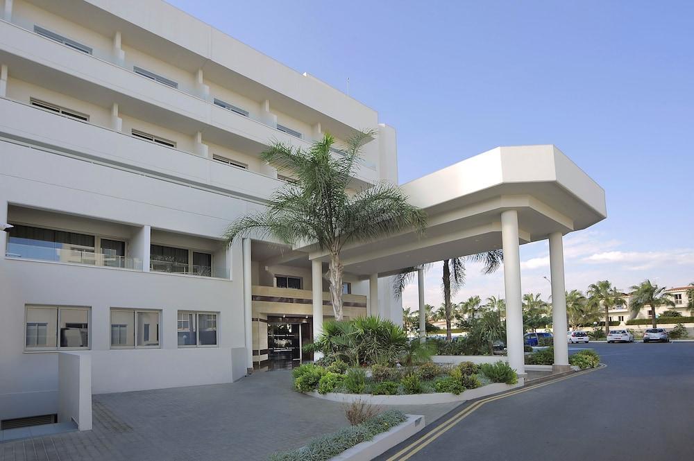 Nissiana Hotel & Bungalows Agia Napa Exterior foto