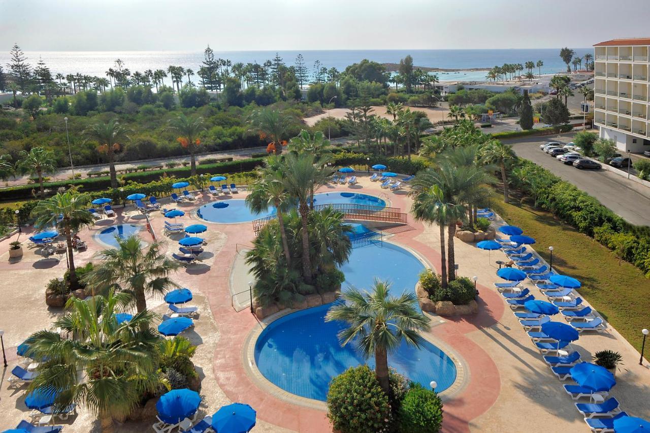 Nissiana Hotel & Bungalows Agia Napa Exterior foto